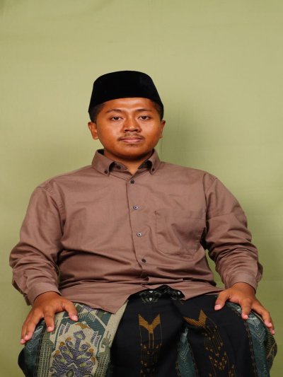M. Fachrudin Naufal, S.Pd.