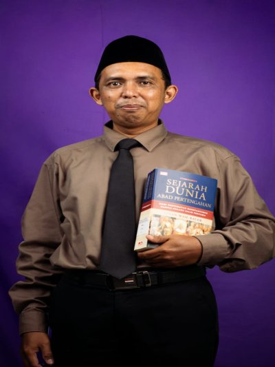 M. Fuat Dedi Hermawan, S. Pd.