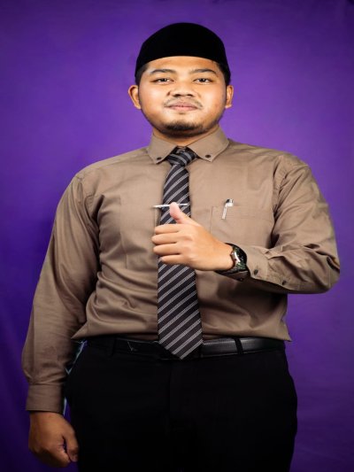 M. Ikmaluddin Alfi Hidayat, SM.