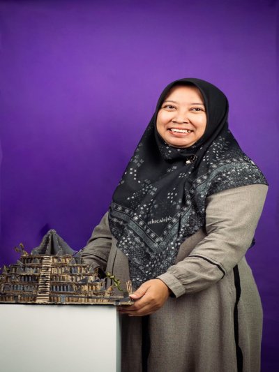 Widya Fibrianti, S. Pd.